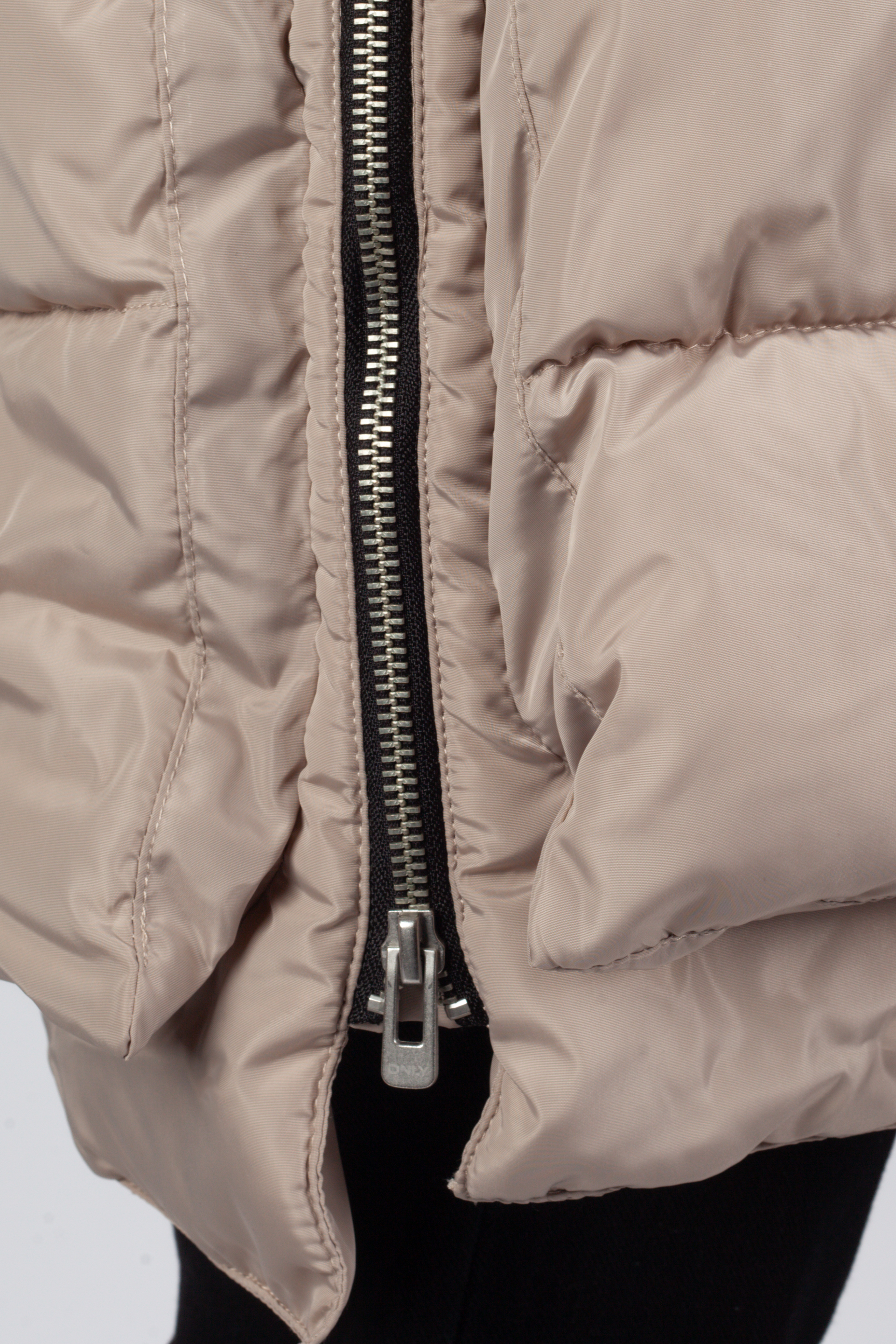 Winterjacke ONLY 15304792-String