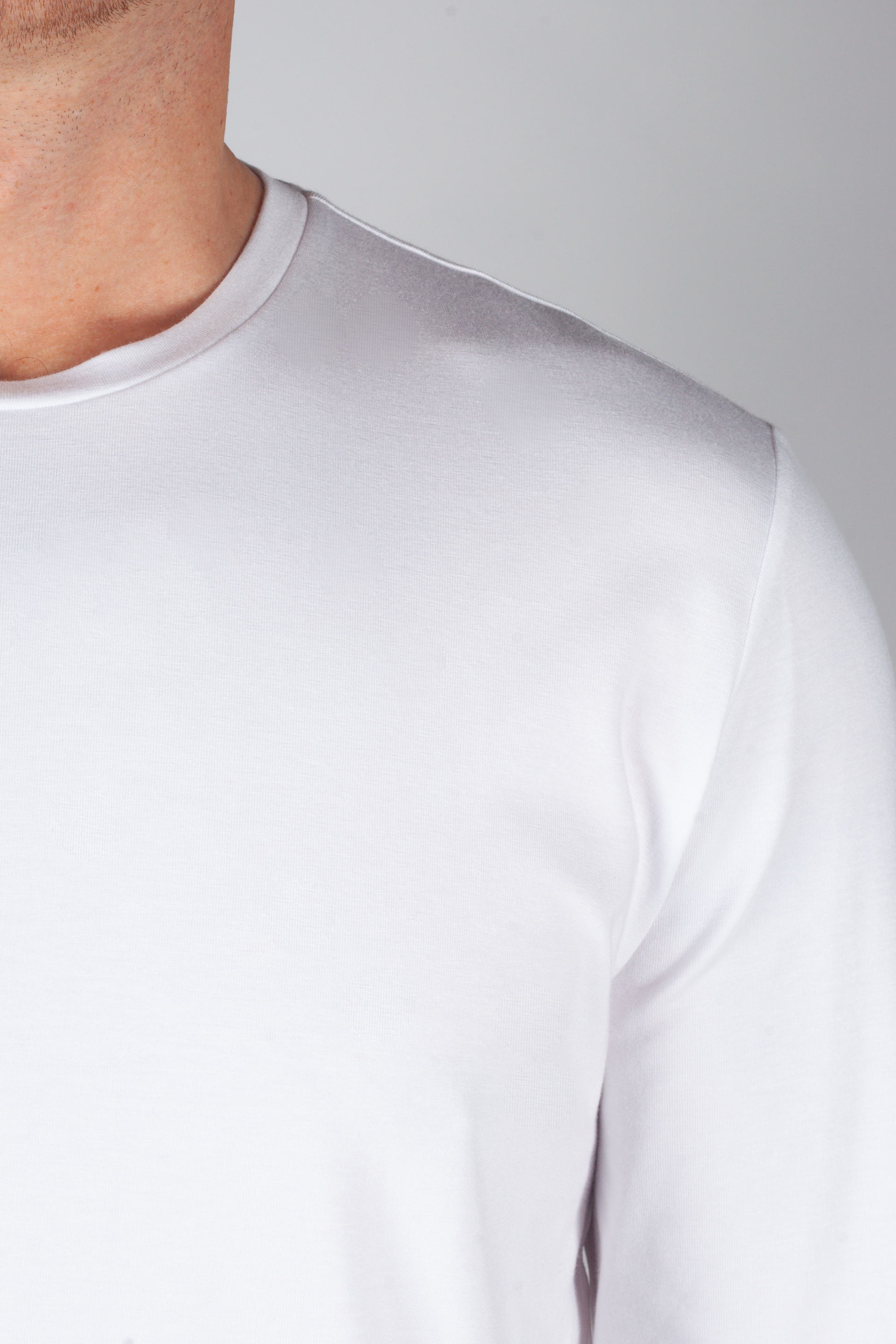 T-Shirts XINT 502279-BEYAZ