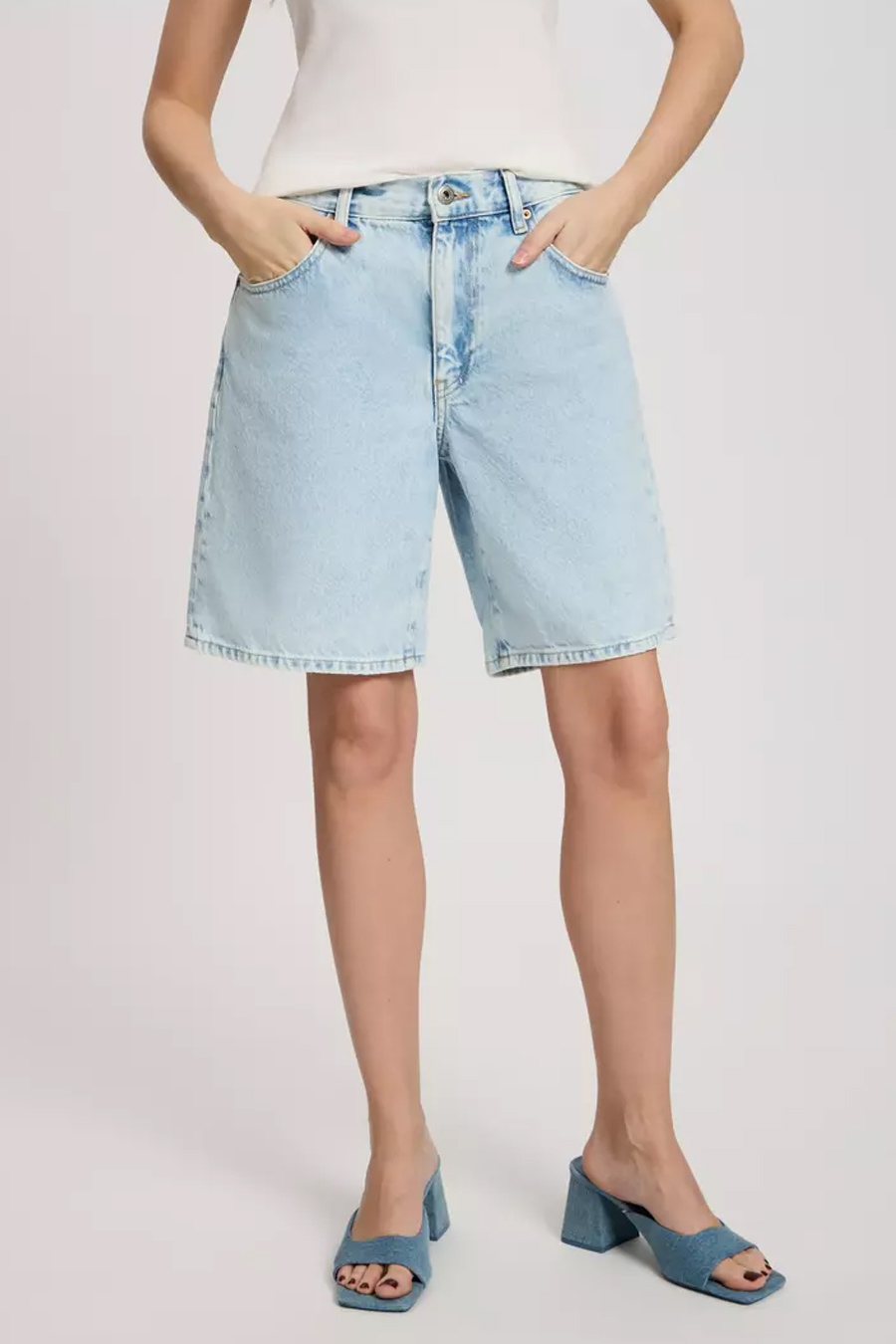 Denim Shorts CROSS JEANS A704-006