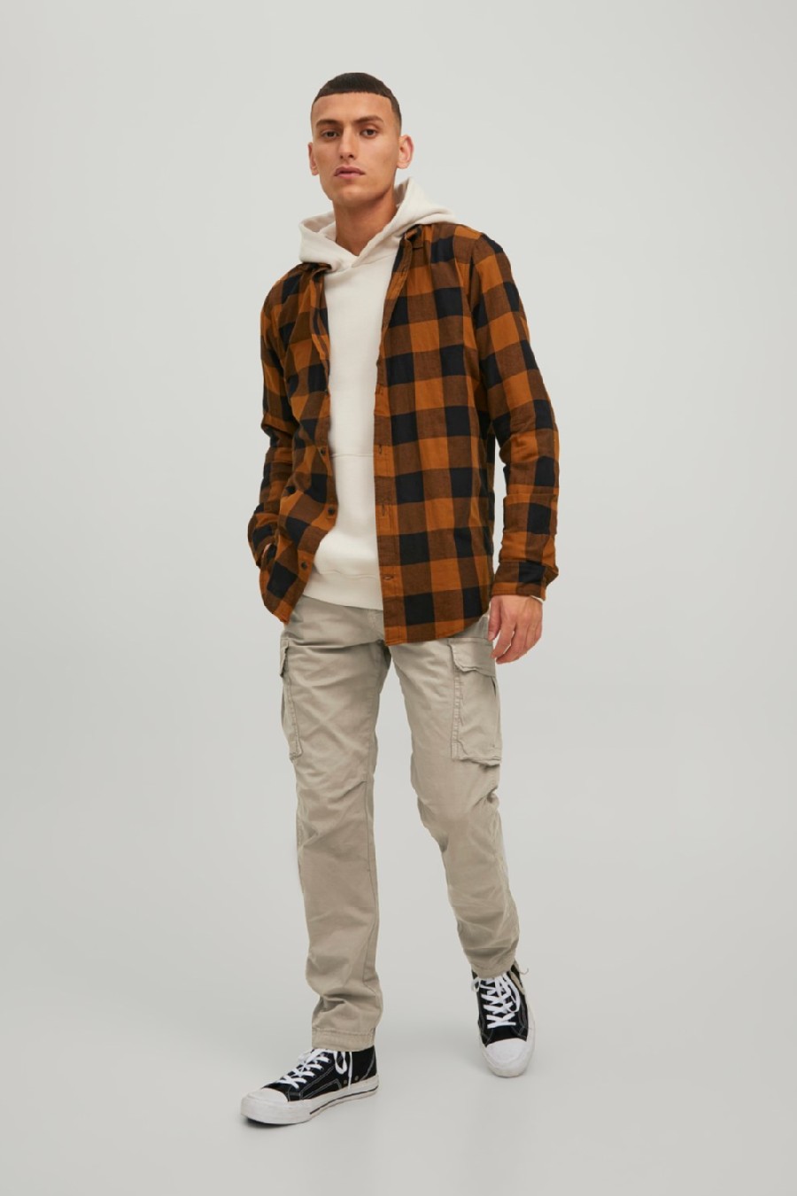 Cargo püksid JACK & JONES 12216664-Dune-SOLID