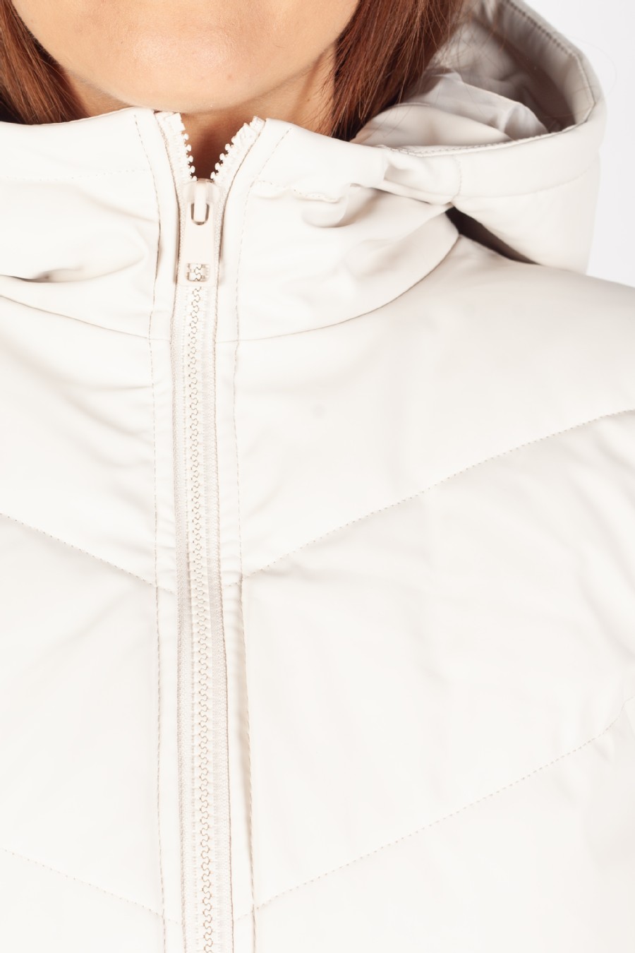  JACQUELINE DE YONG 15277952-Moonbeam