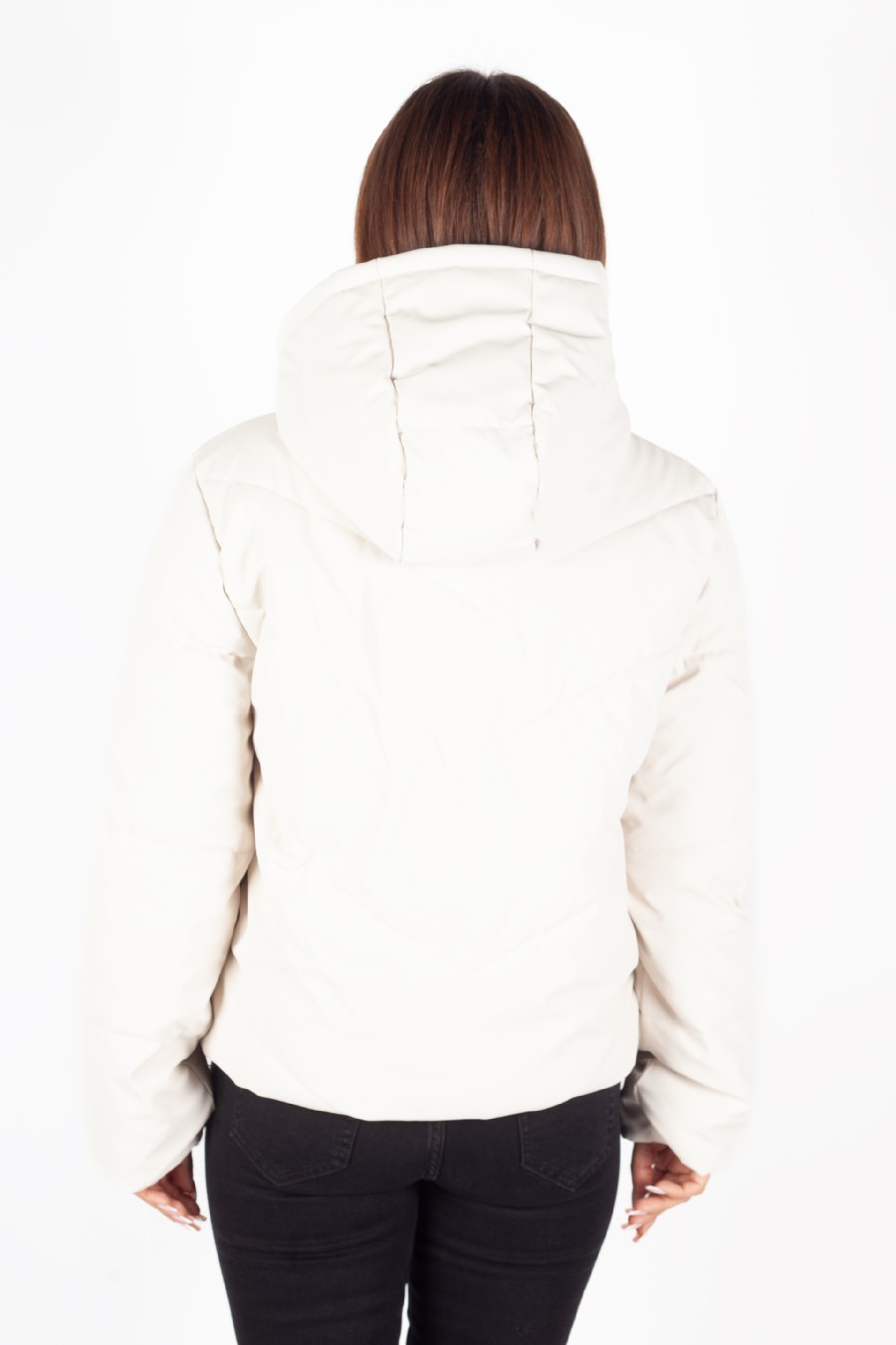  JACQUELINE DE YONG 15277952-Moonbeam