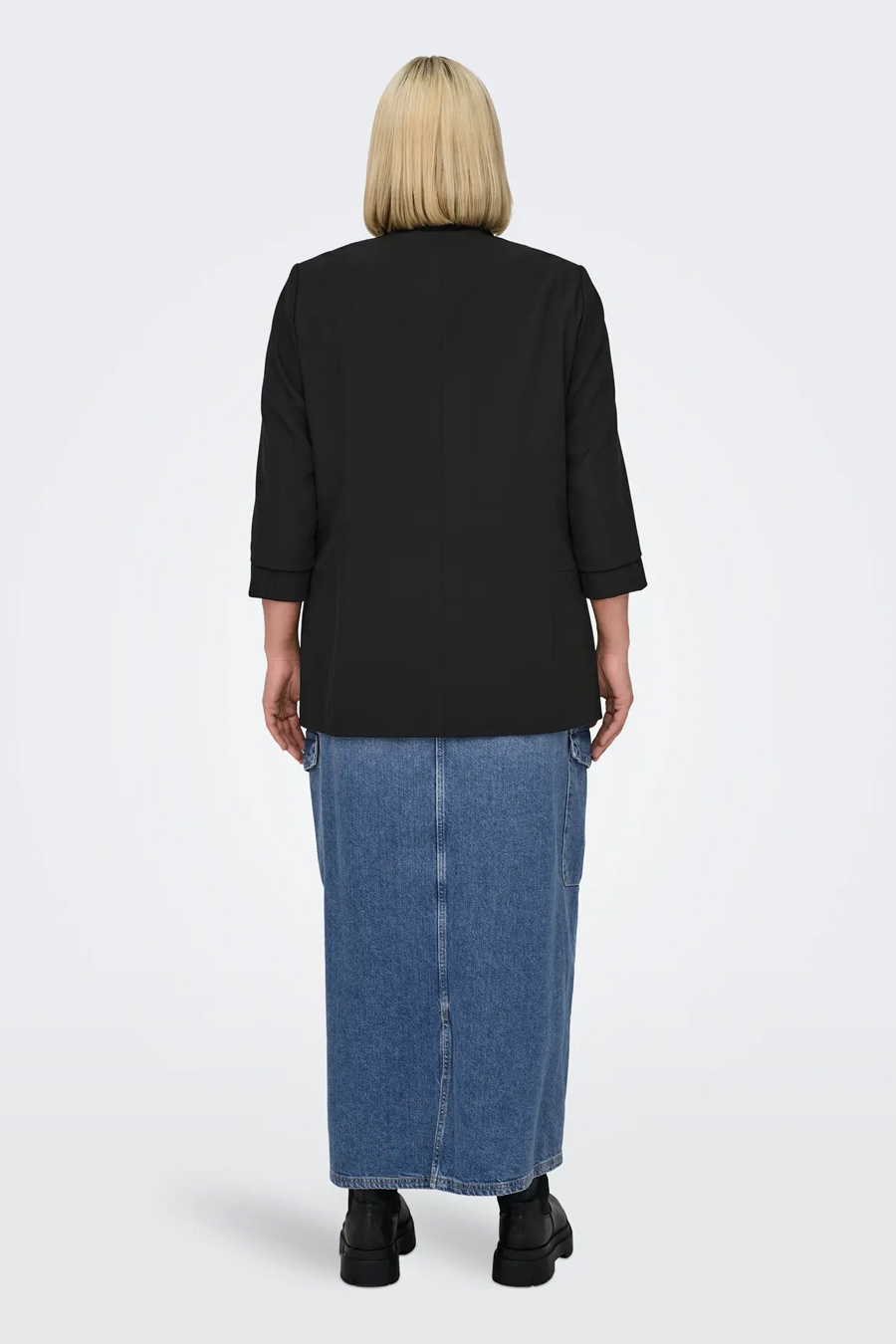 Pintsakud ONLY CARMAKOMA 15300514-Black