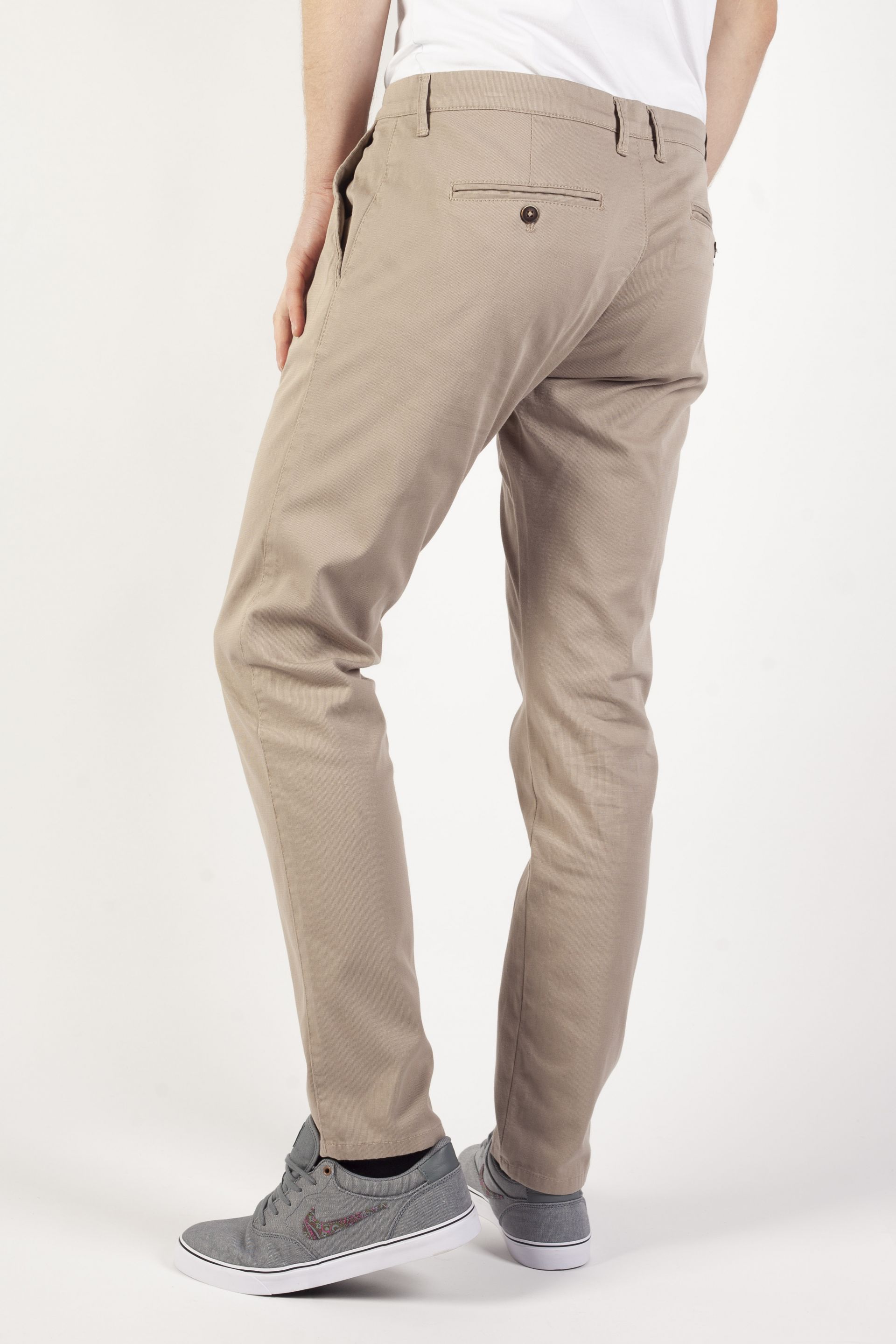 Klassikalised püksid CROSS JEANS E120-040