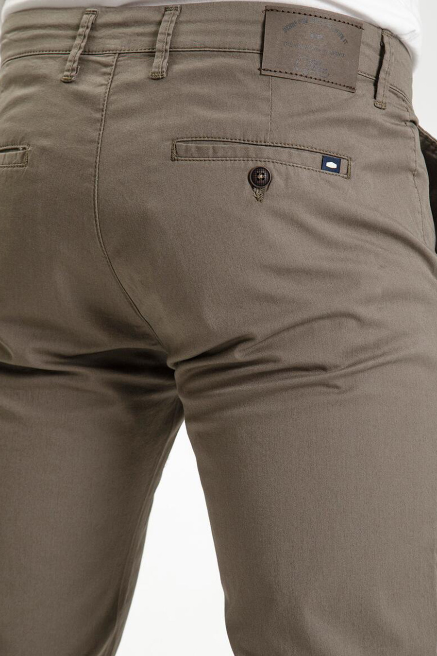 Casual trousers CROSS JEANS F194-630