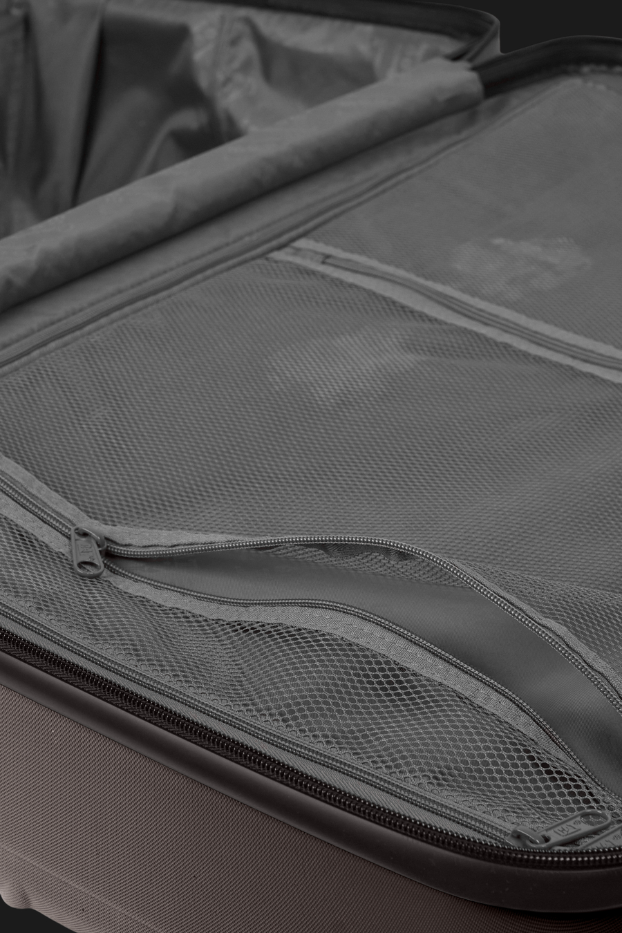 Travel suitcase CAT 84888-366