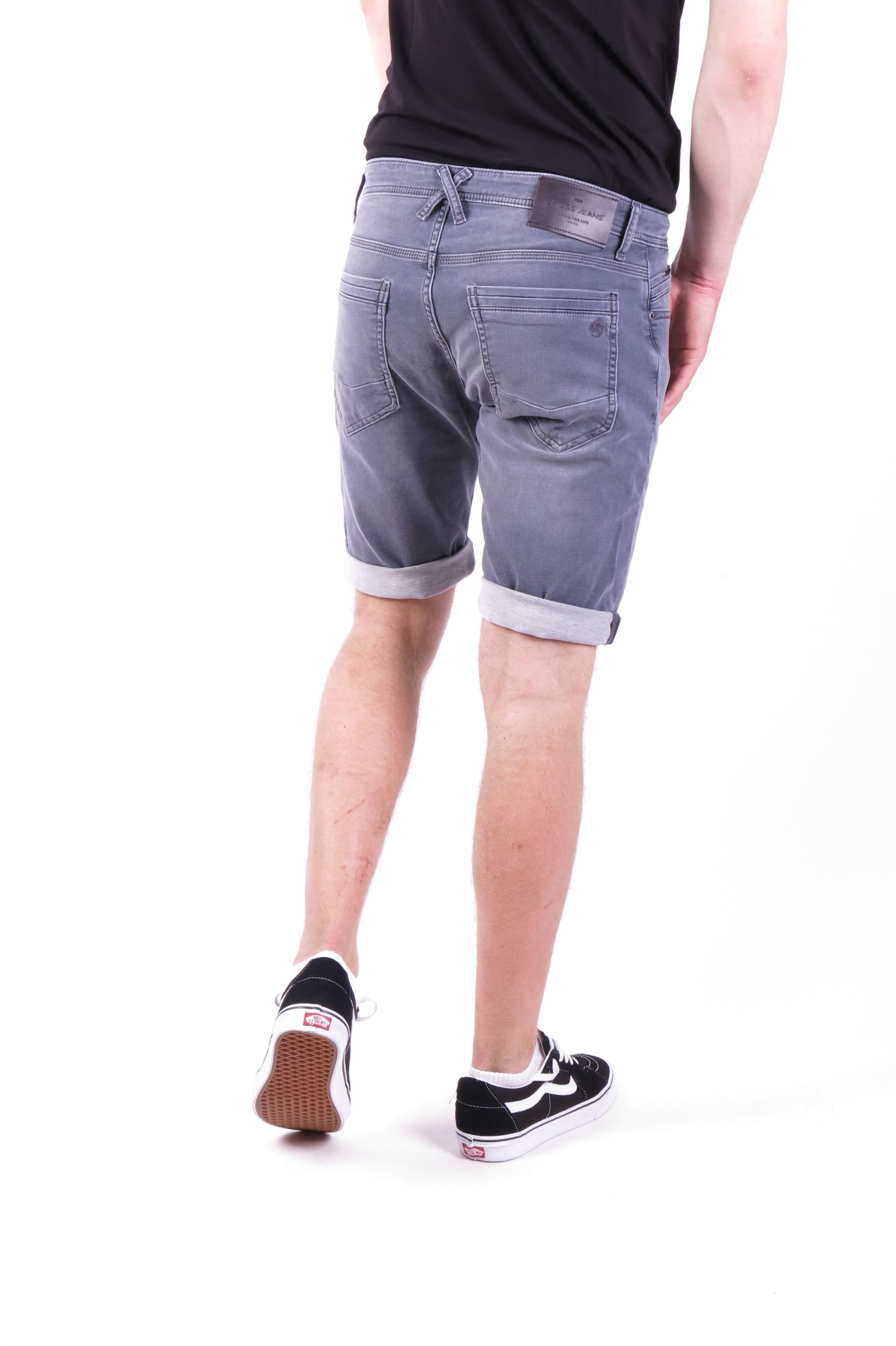 Farkkushortsit CROSS JEANS A565-141