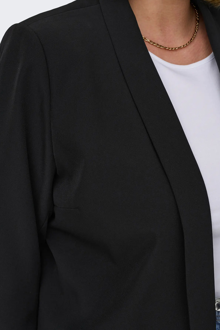 Švarkas ONLY CARMAKOMA 15300514-Black