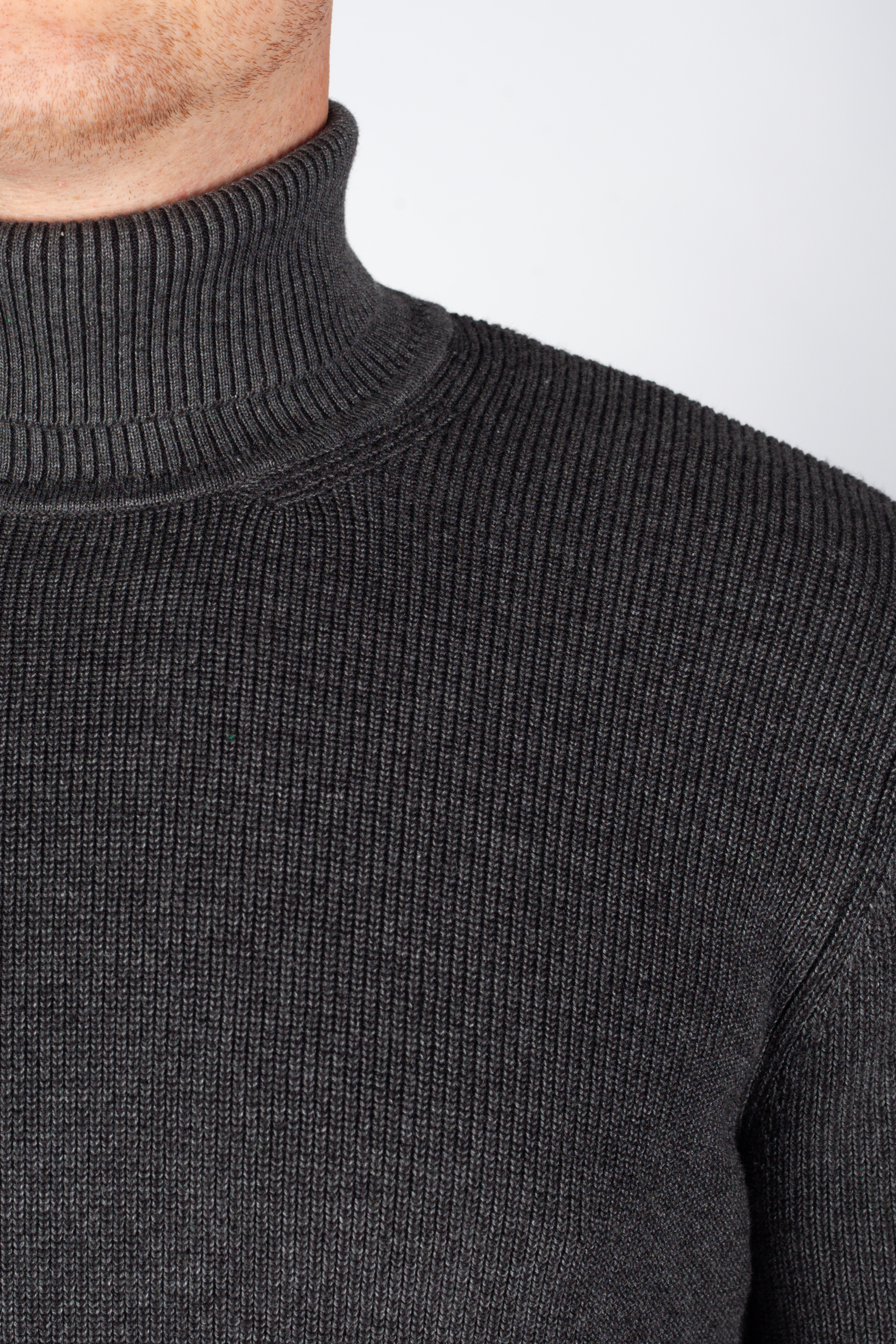 Megztinis MCL 33811-FUMELMELANJ