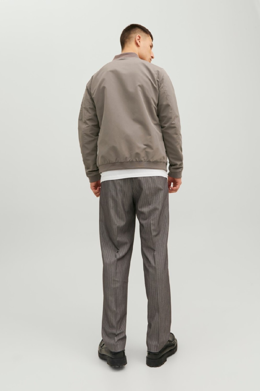 Vėjo striukė JACK & JONES 12165203-Falcon