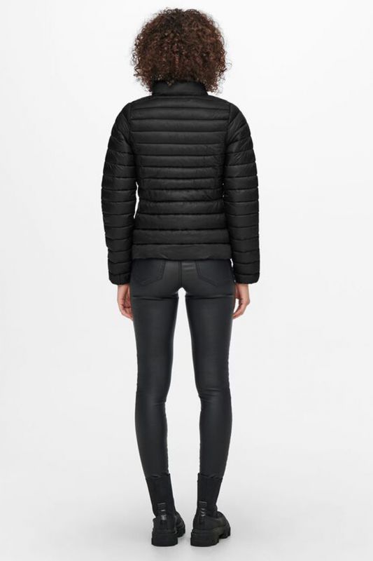 Striukė ONLY 15242441-BLACK