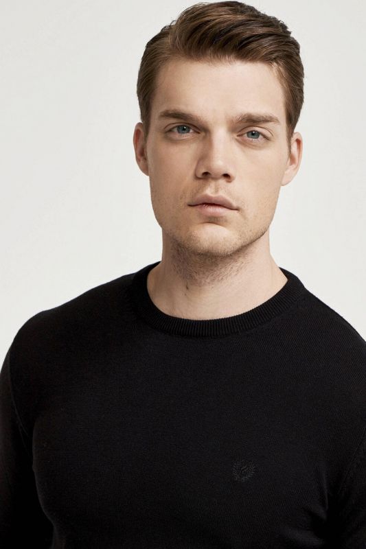 Megztinis MCL 33006-SIYAH