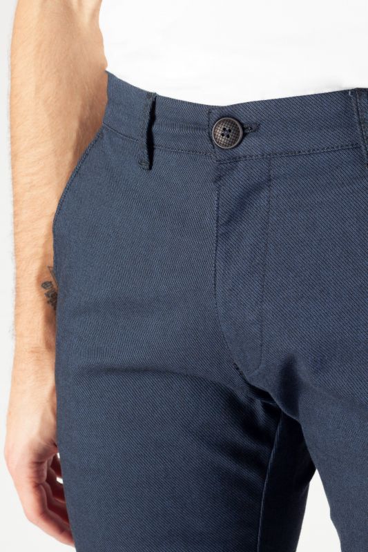 Klasikinės kelnės CROSS JEANS E120-046