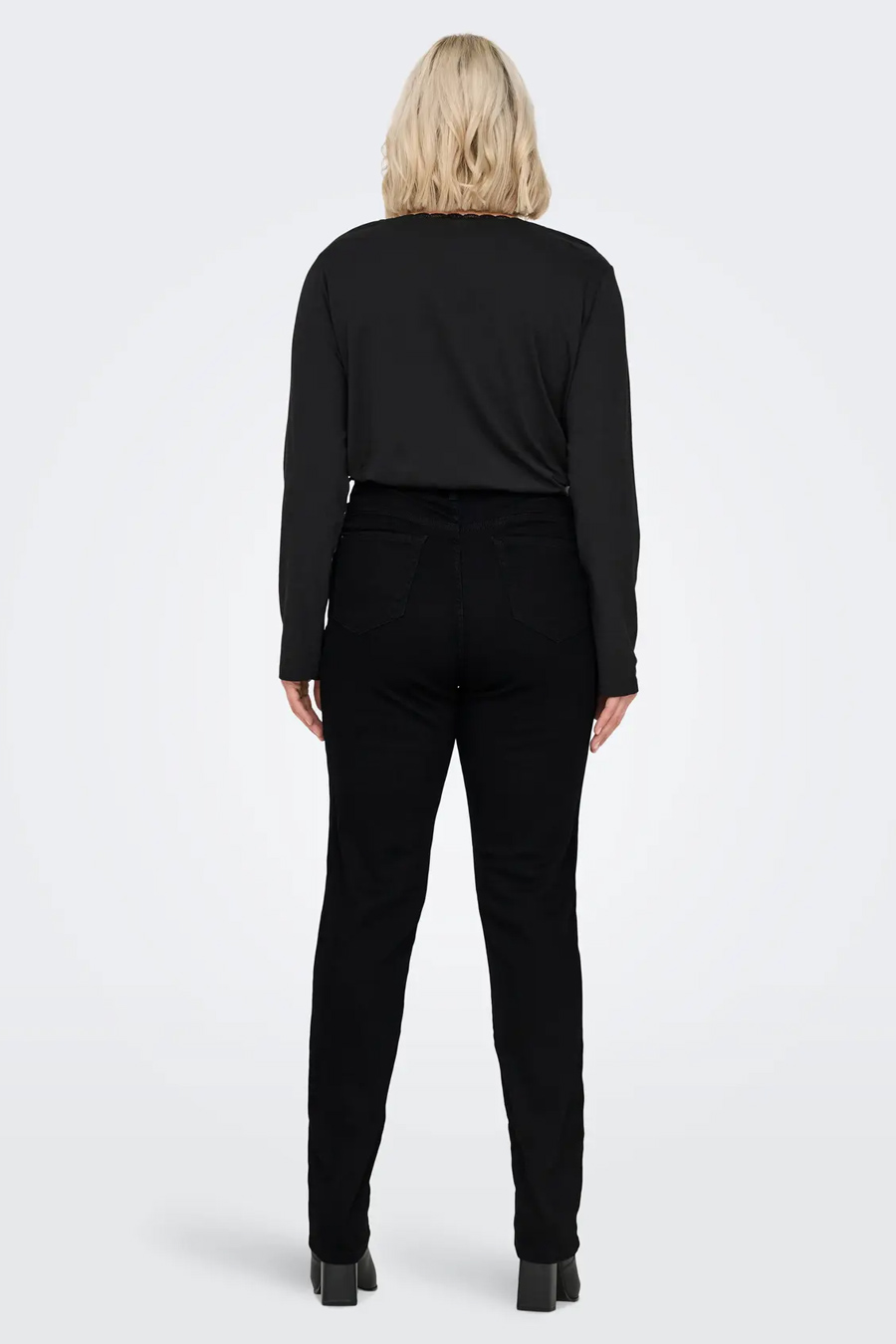 Džinsu bikses ONLY CARMAKOMA 15321079-Washed-Black