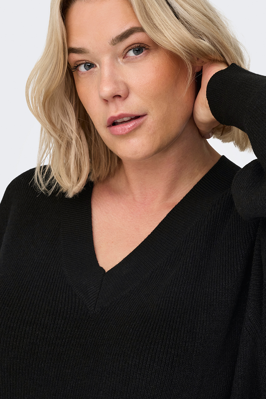 Adīta kleita ONLY CARMAKOMA 15327167-Black