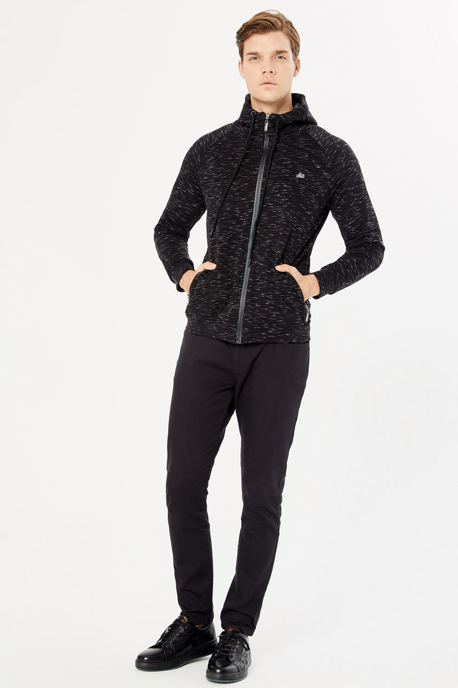 Sporta jaka MCL 31029-SIYAH