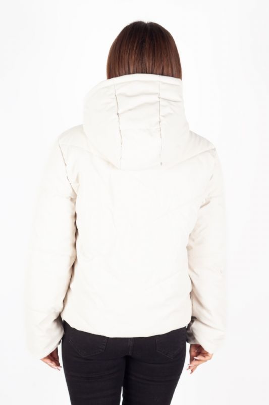  JACQUELINE DE YONG 15277952-Moonbeam