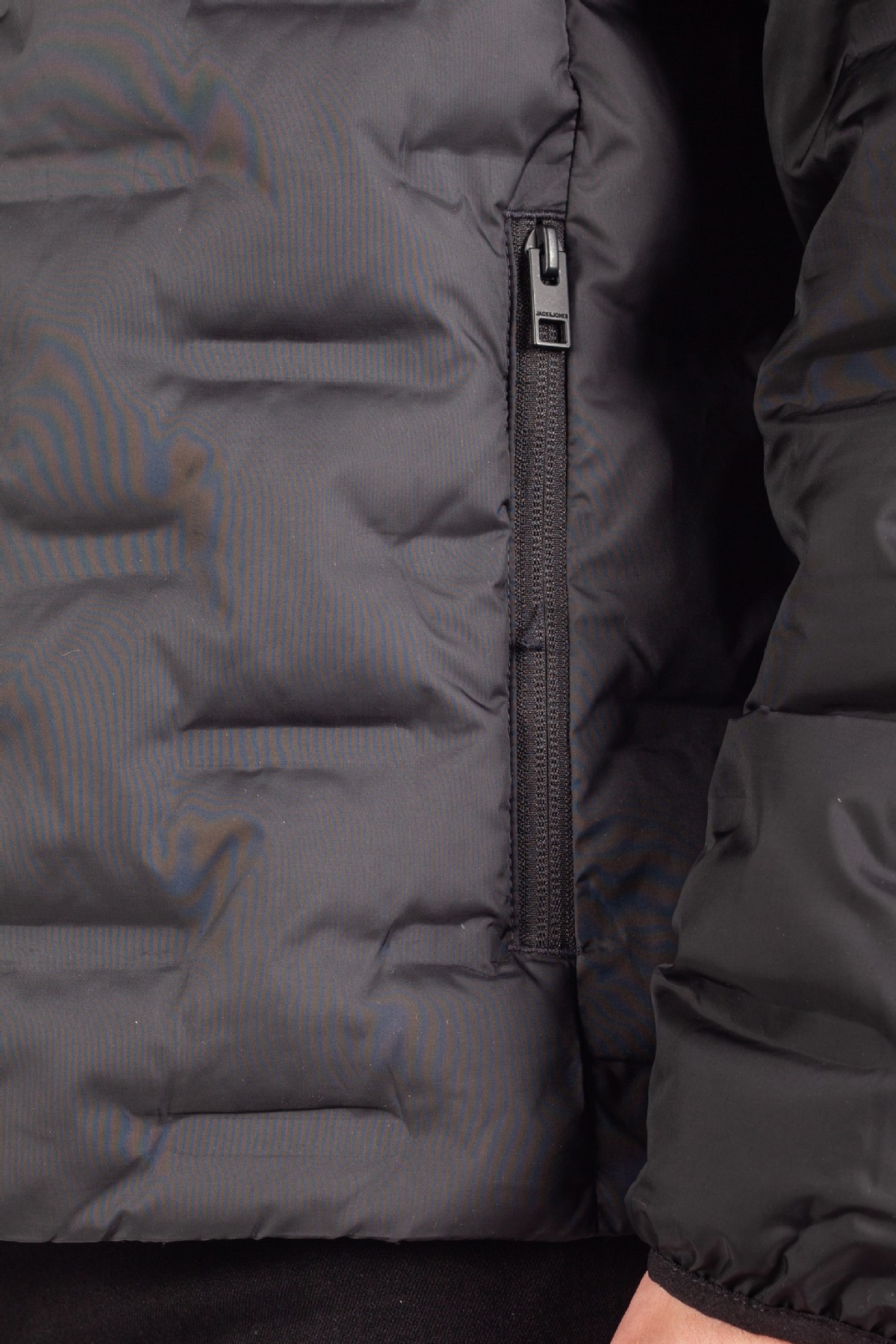 Курткa JACK & JONES 12271492-Black