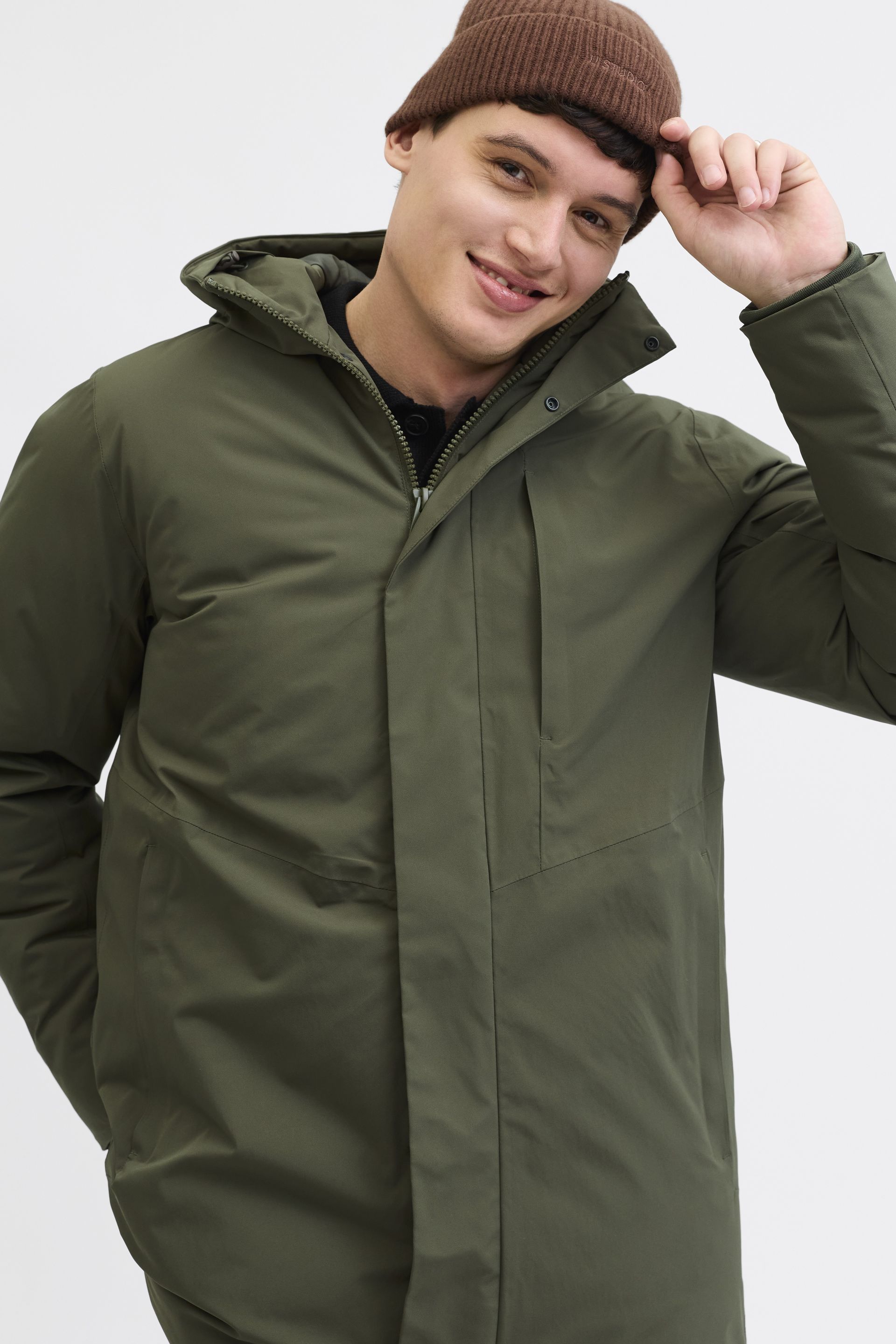 Зимняя куртка JACK & JONES 12278782-Grape-Leaf