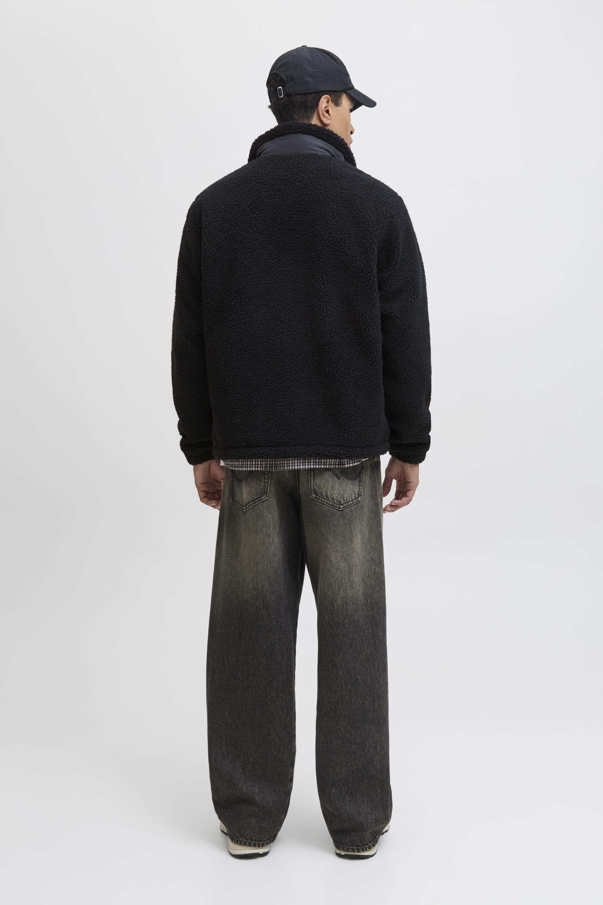 Курткa JACK & JONES 12278784-Black