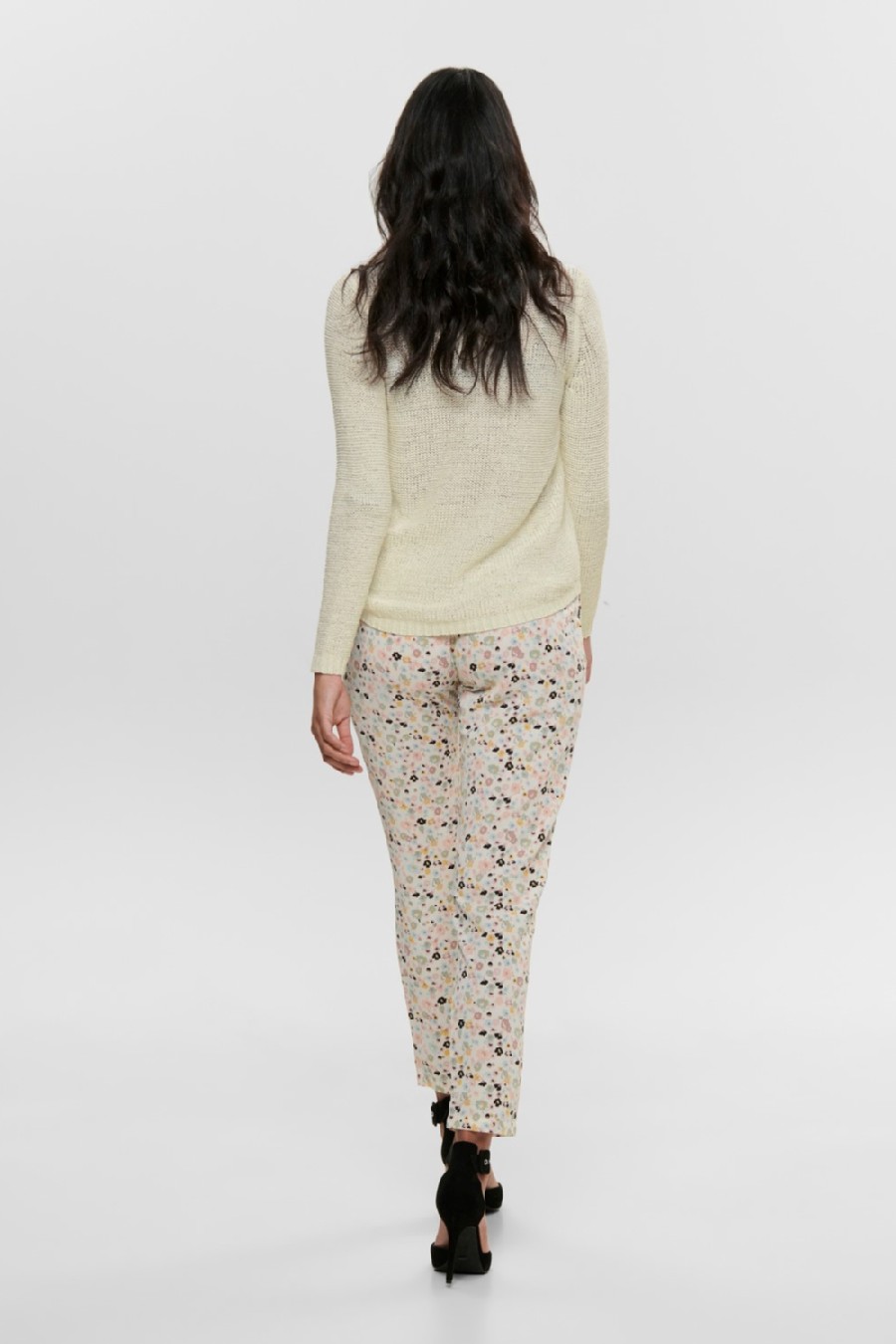 Свитер ONLY 15113356-Cloud-Dancer