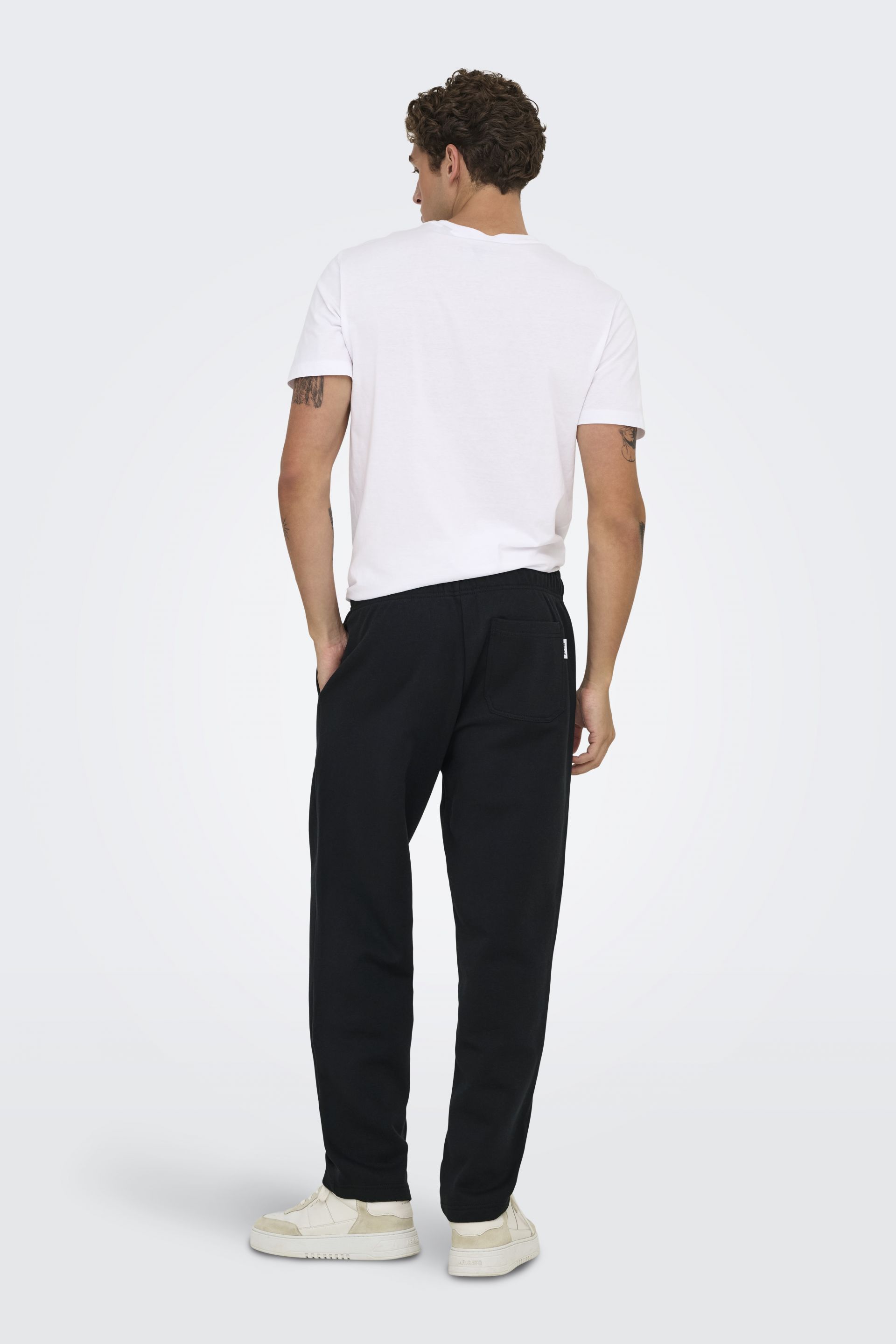 Спортивные штаны ONLY & SONS 22031973-Black