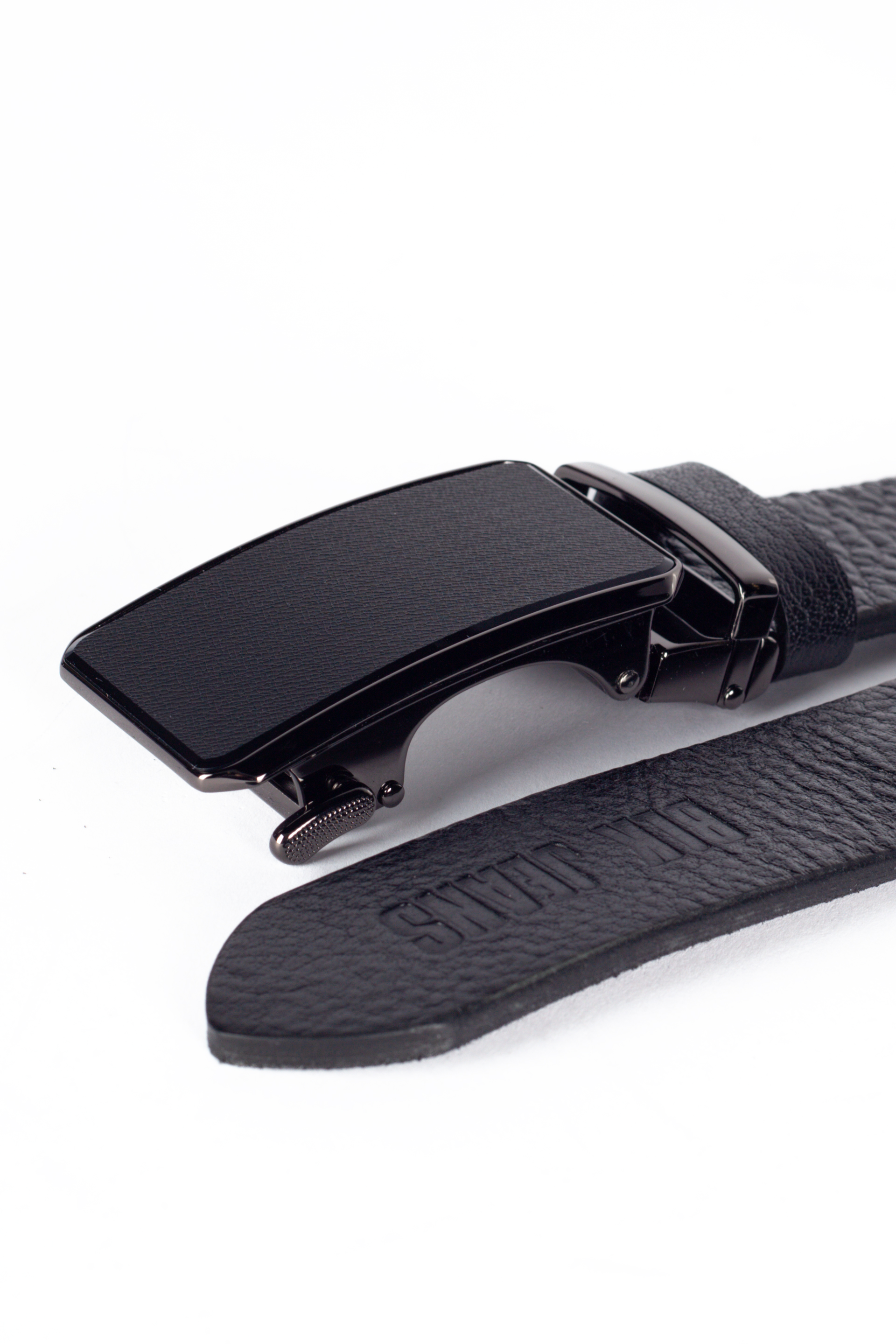 Кожаный ремень BLK JEANS 984335-202-101-BLACK