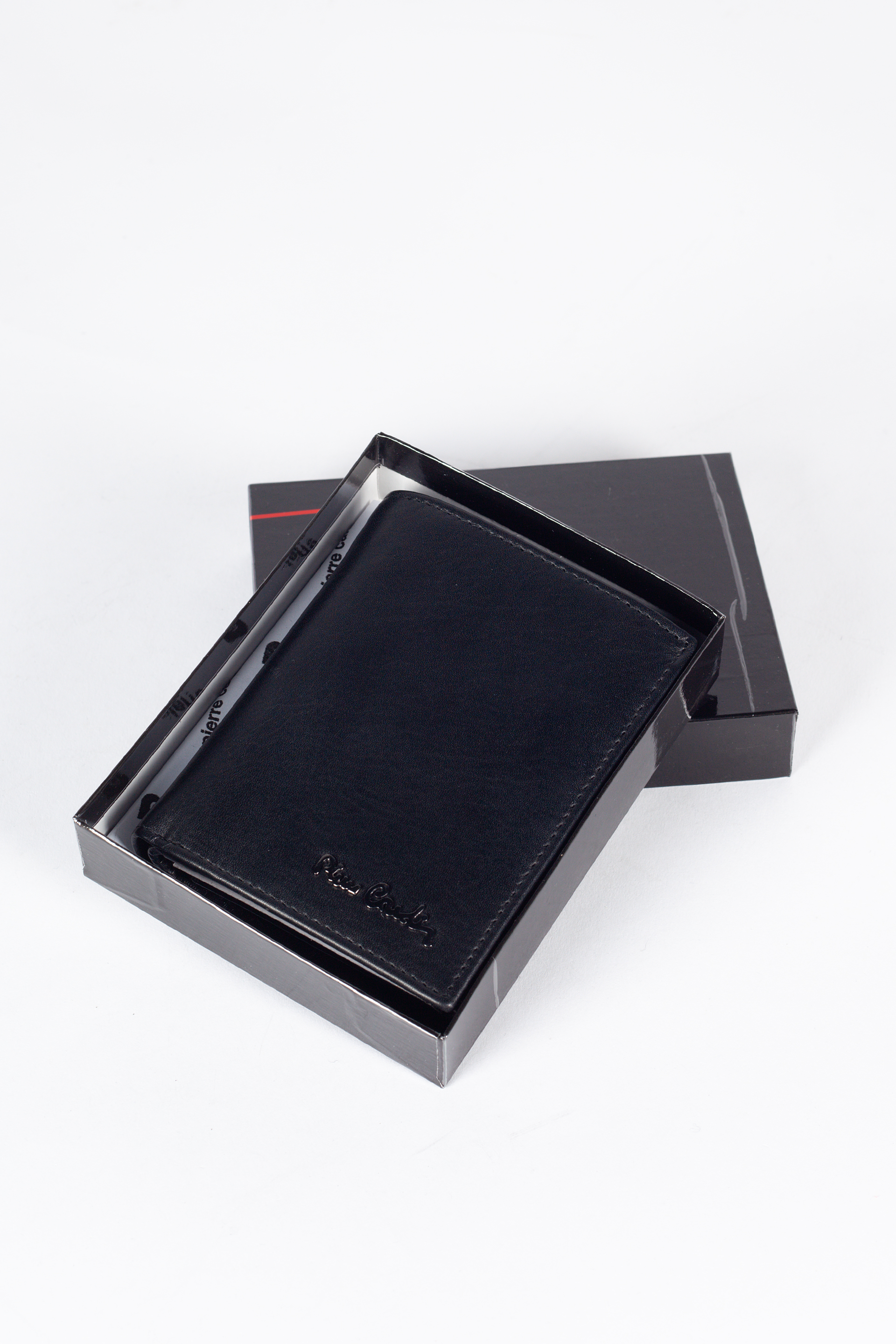 Кошелек PIERRE CARDIN G03-TILAK150-NERO