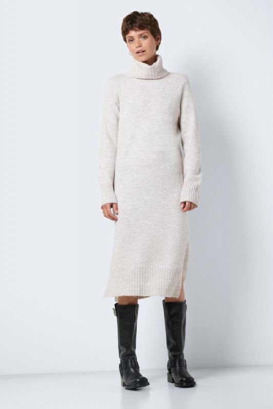 Вязанное платье NOISY MAY 27026911-Eggnog